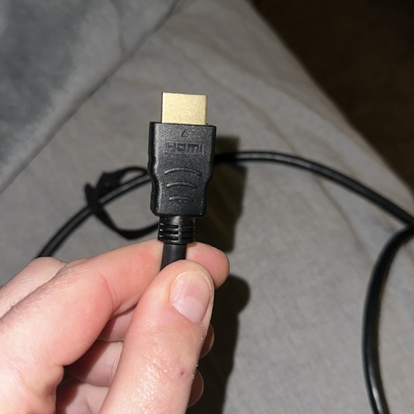 For sale are TWO HDMI cables - Picture 5 of 6